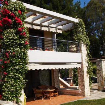 Charming villa in gated complex