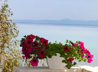 Beachfront charming villa with wonderful view