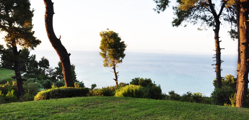 High End Villa in Luxury Complex
