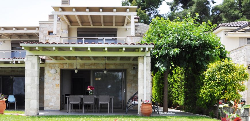 High End Villa in Luxury Complex