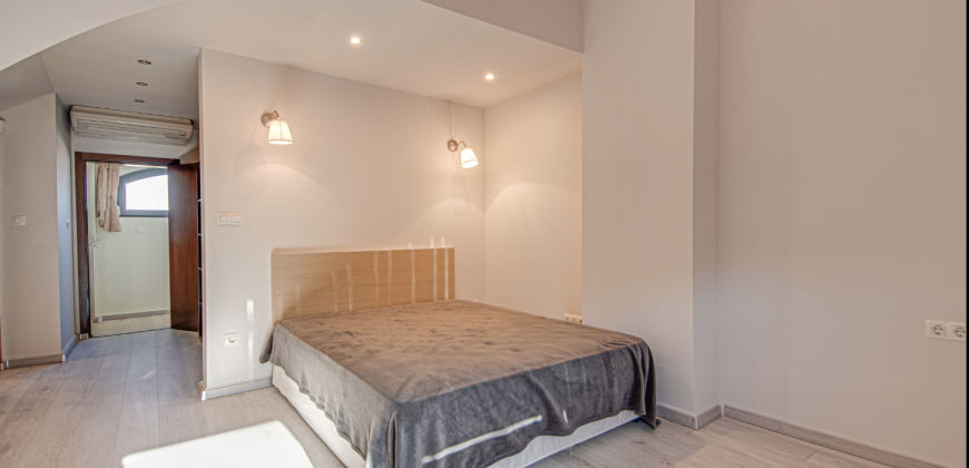 Spacious family home in prestigious gated complex