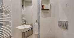 Spacious family home in prestigious gated complex